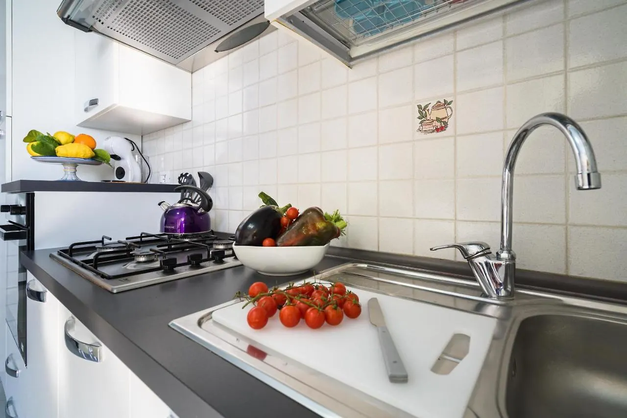 Loft Balcone Sul Mare Apartment Letojanni Italy