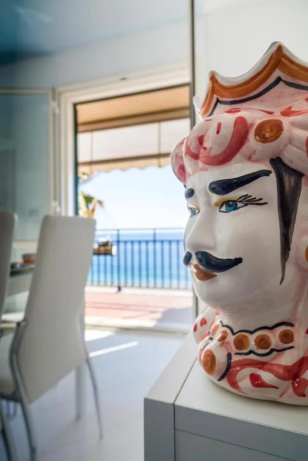 Loft Balcone Sul Mare Apartment Letojanni 0*,