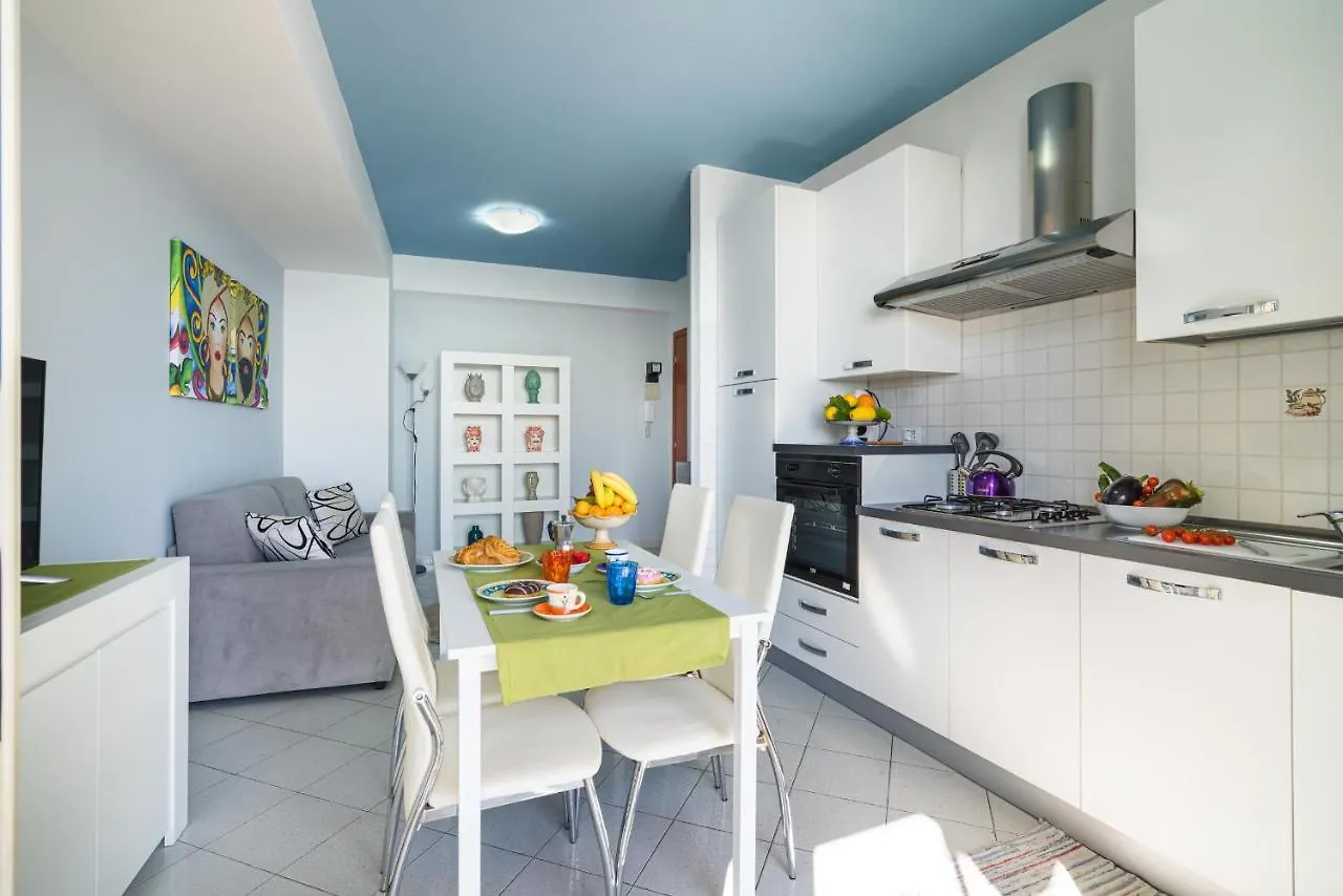 Loft Balcone Sul Mare Apartment Letojanni 0*,  Italy