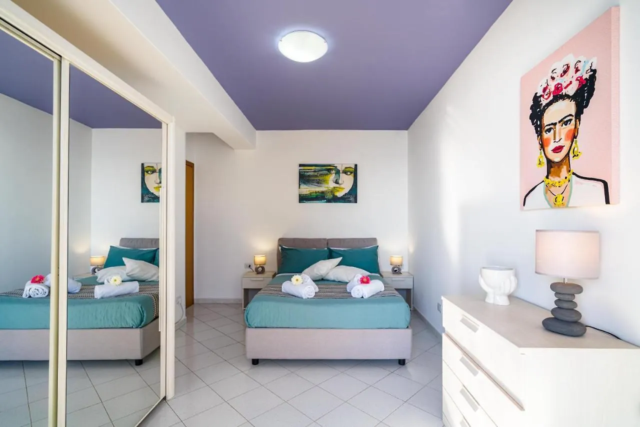 Loft Balcone Sul Mare Apartment Letojanni